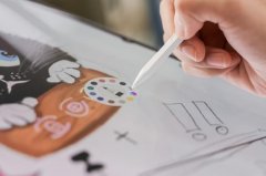 潦草的简笔画正在数秒内生成为多种分歧画风的